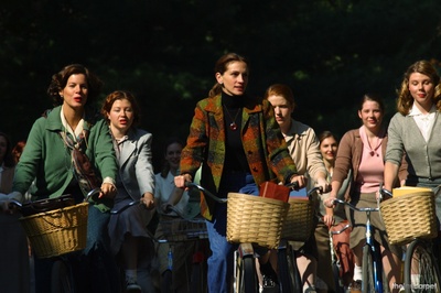 蒙娜丽莎的微笑剧照的剧照