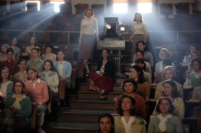 蒙娜丽莎的微笑剧照的剧照