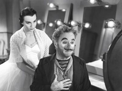 舞台春秋剧照的剧照