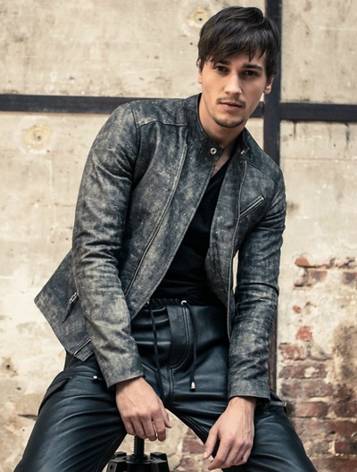 暮光·巴黎剧照的剧照