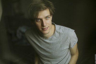 暮光·巴黎剧照的剧照