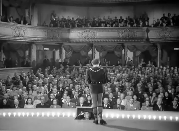 你逃我也逃剧照的剧照