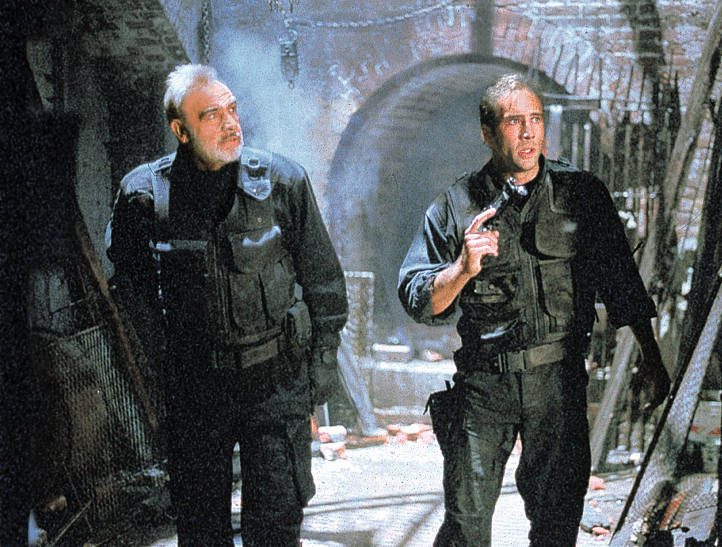 勇闯夺命岛剧照的剧照