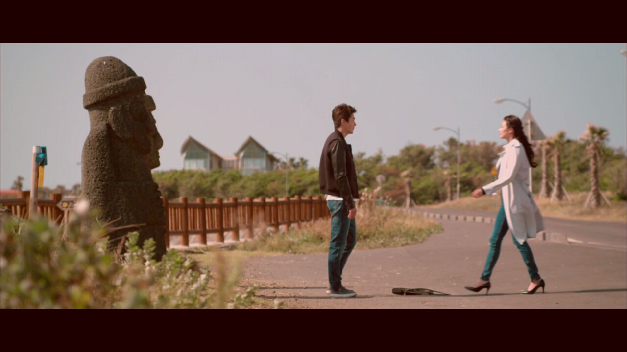 情敌蜜月剧照的剧照