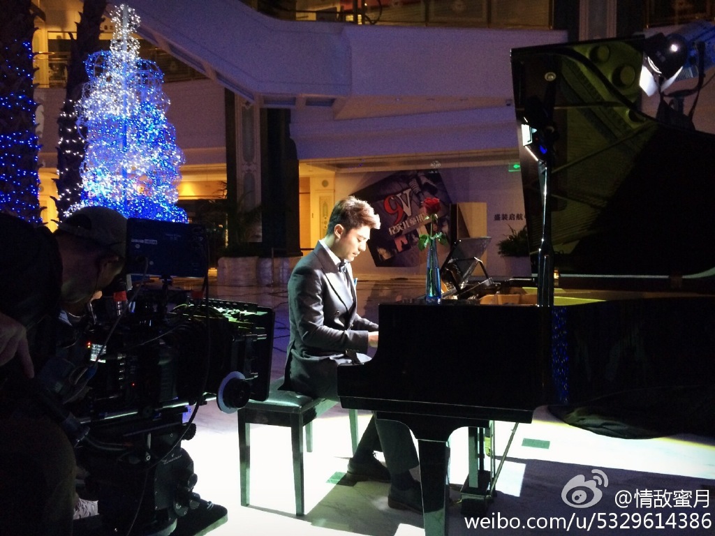 情敌蜜月剧照的剧照