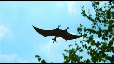 被时间遗忘的土地剧照的剧照