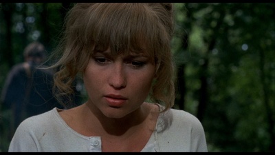 被时间遗忘的土地剧照的剧照