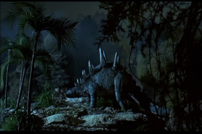 被时间遗忘的土地剧照的剧照