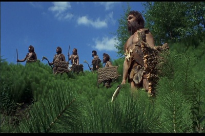 被时间遗忘的土地剧照的剧照