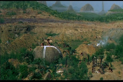 被时间遗忘的土地剧照的剧照