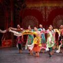 大红灯笼高高挂剧照