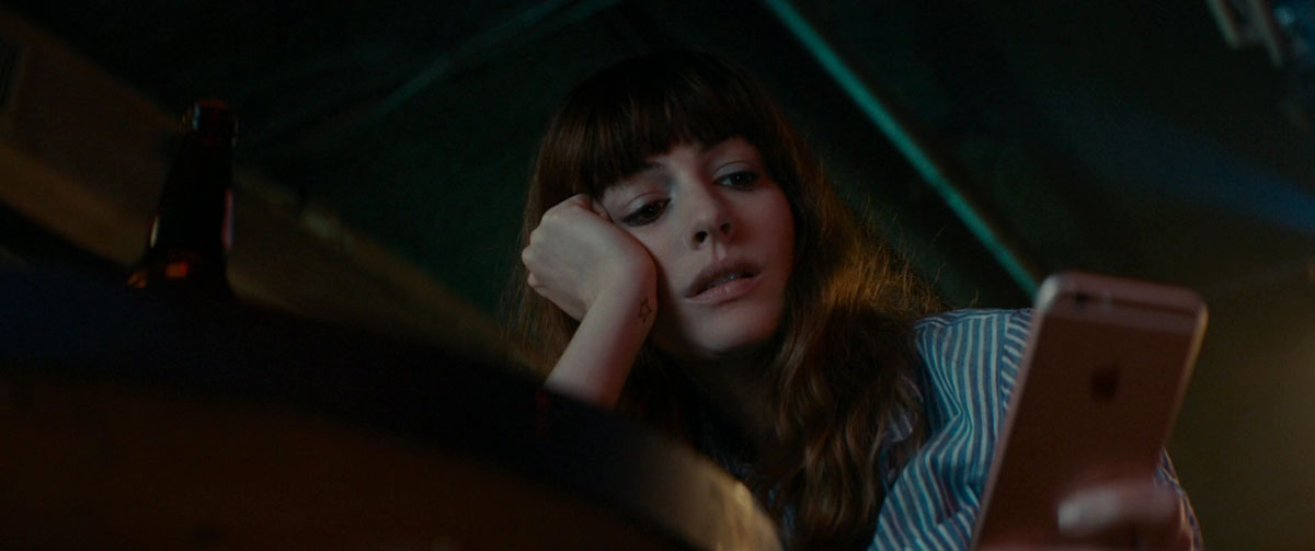 克罗索巨兽剧照的剧照