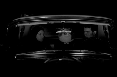 独自夜归的女孩剧照的剧照