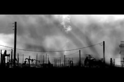 独自夜归的女孩剧照的剧照