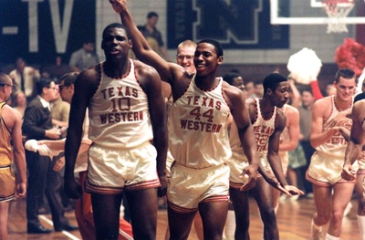 光荣之路剧照的剧照