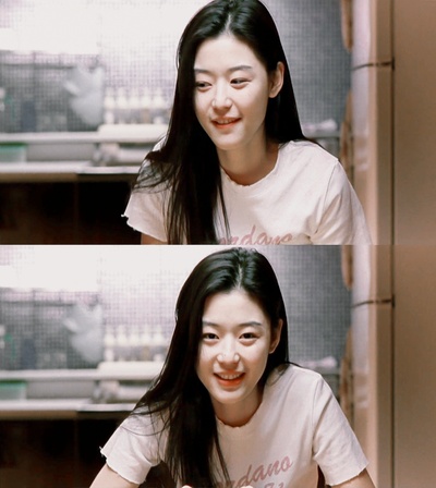 野蛮师姐剧照的剧照