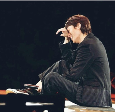 黄子华栋笃笑之金盘剧照的剧照