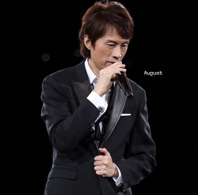 黄子华栋笃笑之金盘剧照的剧照