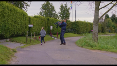 邦邦停不了剧照的剧照