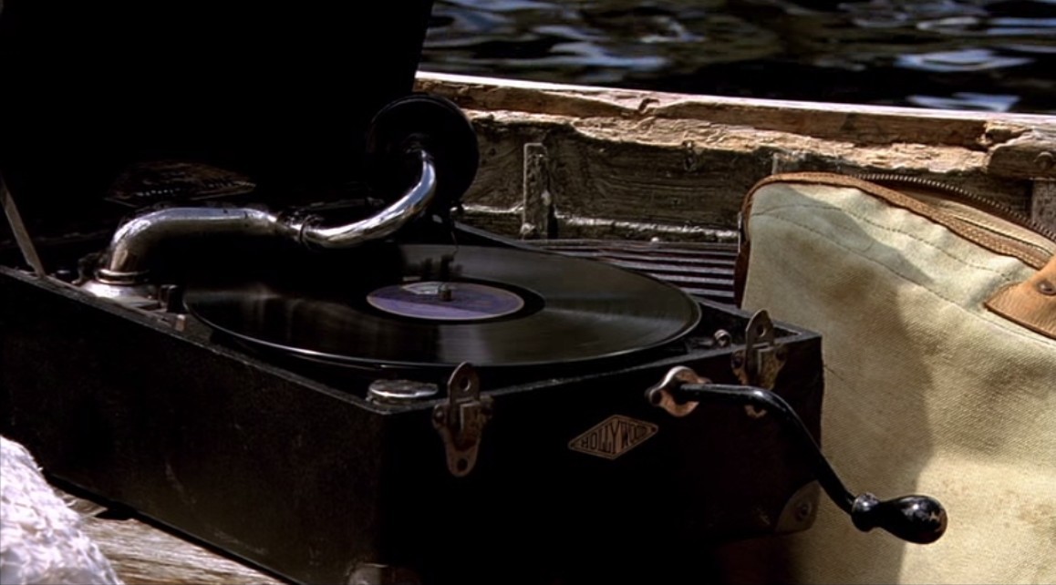 裂缝剧照的剧照