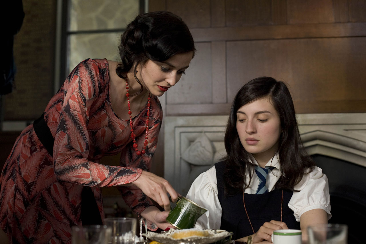 裂缝剧照的剧照