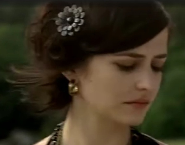 裂缝剧照的剧照