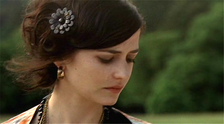 裂缝剧照的剧照