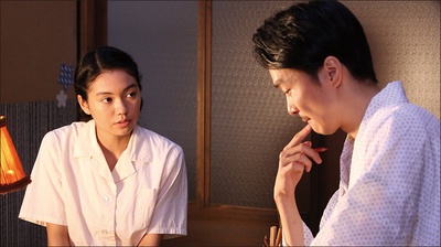 日本的天空下剧照的剧照