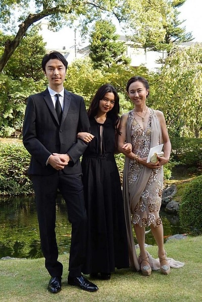 日本的天空下剧照的剧照