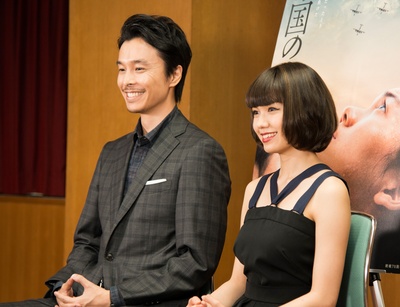 日本的天空下剧照的剧照