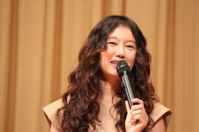 日本的天空下剧照的剧照