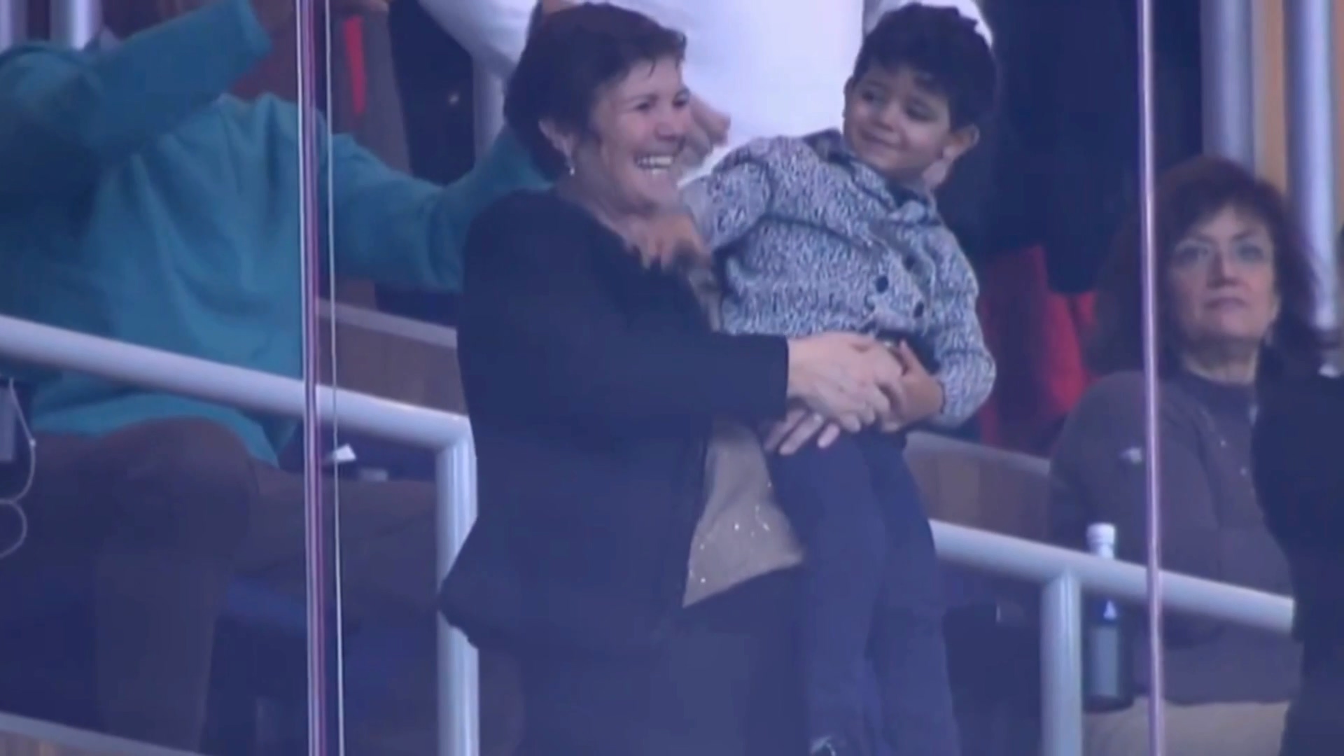 C·罗纳尔多：世界在他脚下剧照的剧照