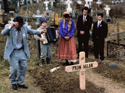 只爱陌生人剧照的剧照