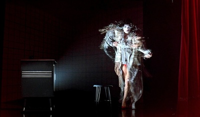 闪电舞剧照的剧照