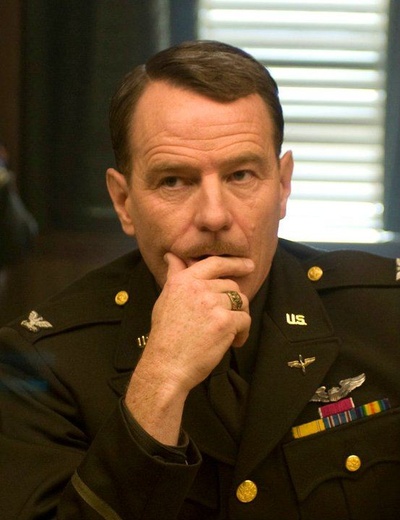 红色机尾剧照的剧照