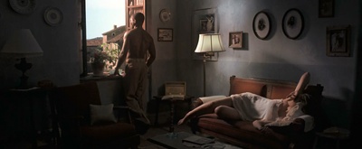 红色机尾剧照的剧照