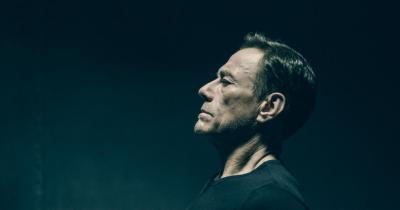 深海越狱剧照的剧照