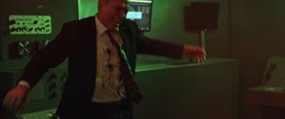 深海越狱剧照的剧照