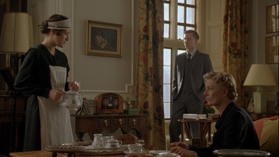 暴风前夕剧照的剧照