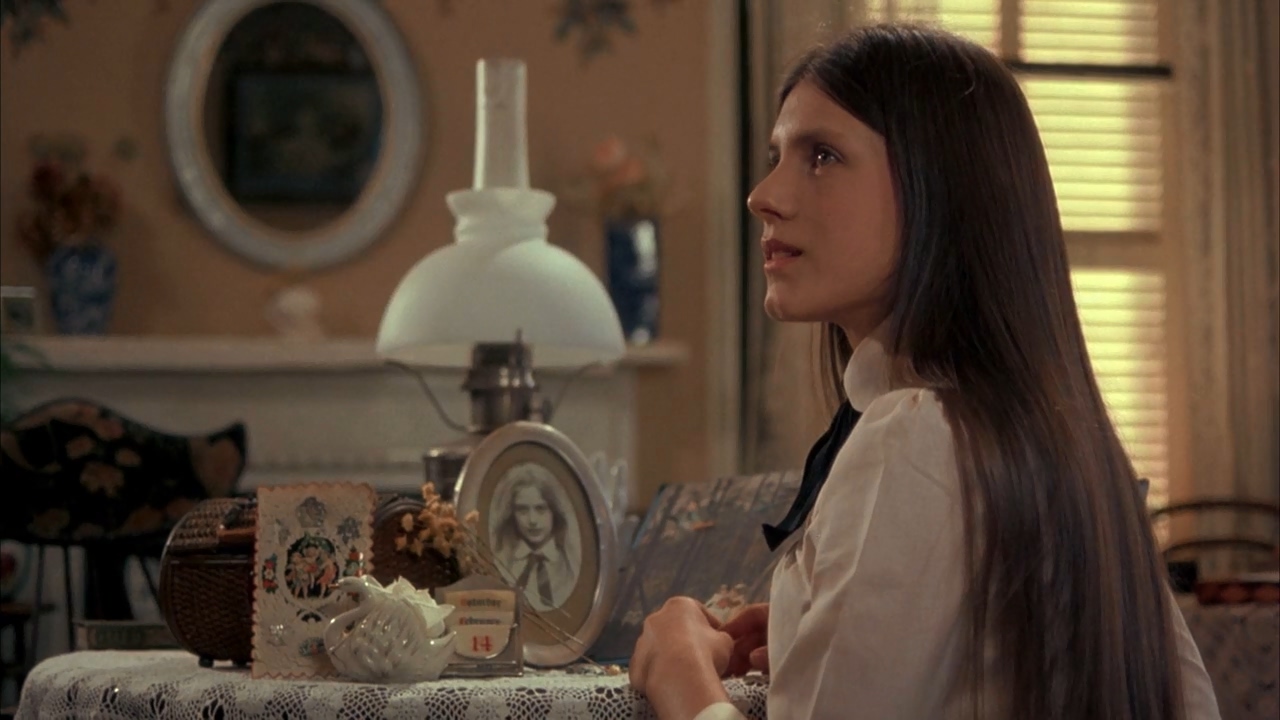 悬崖上的野餐剧照的剧照