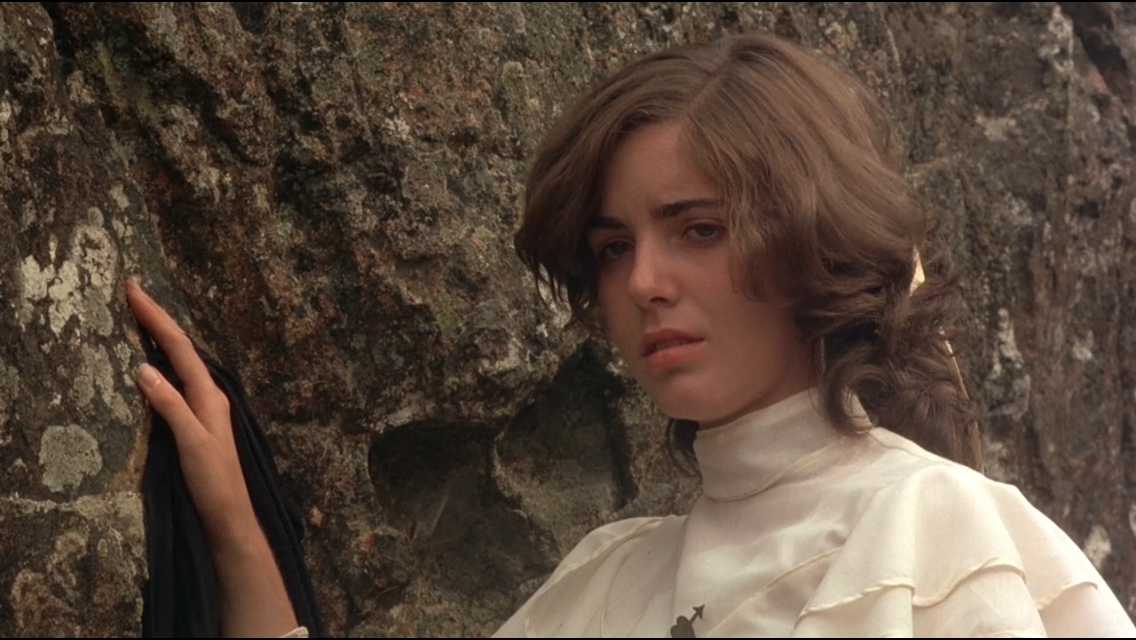 悬崖上的野餐剧照的剧照