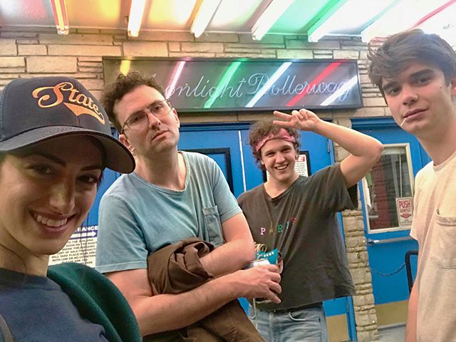 见爱不怪剧照的剧照