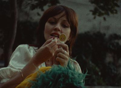 塞琳和朱莉出航记剧照的剧照