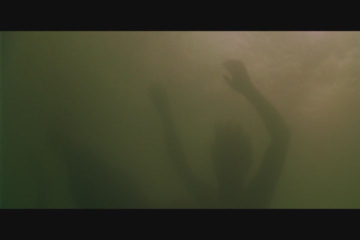 千钧一发剧照的剧照