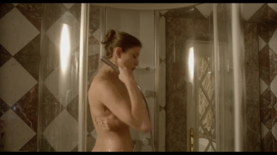 关于爱剧照的剧照