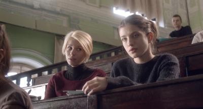 关于爱剧照的剧照