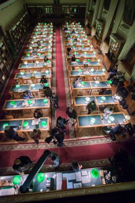 关于爱剧照的剧照