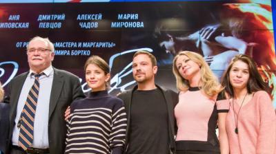 关于爱剧照的剧照