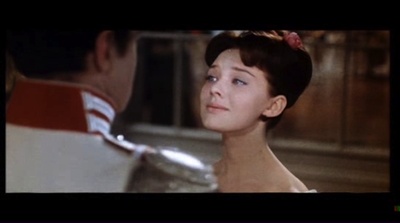 战争与和平2：娜塔莎·罗斯托娃剧照的剧照