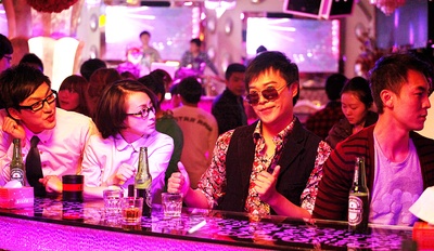 约会大师之爱在响螺湾剧照的剧照